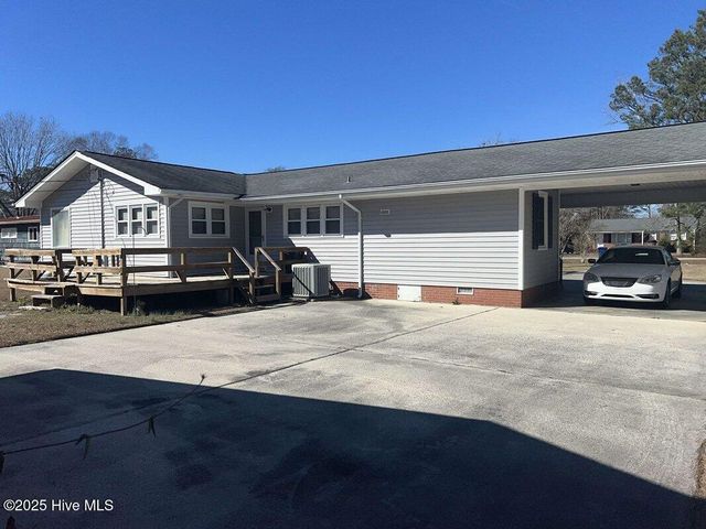 215 Nunn Street, Havelock, NC 28532