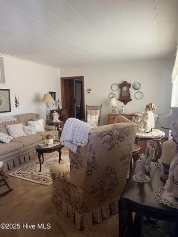 215 Nunn Street, Havelock, NC 28532