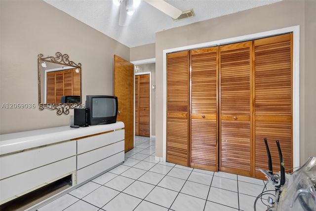 6983 W 24th Ln, Hialeah, FL 33016