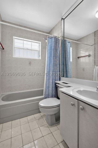 6983 W 24th Ln, Hialeah, FL 33016
