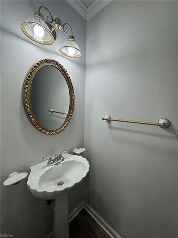 341 Paxford DR, Virginia Beach, VA 23462