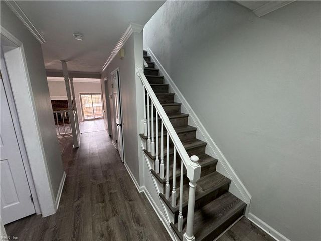 341 Paxford DR, Virginia Beach, VA 23462