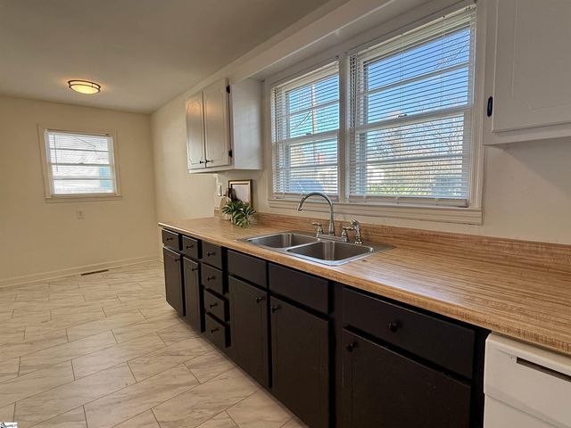 105 Tyler Court, Spartanburg, SC 29301