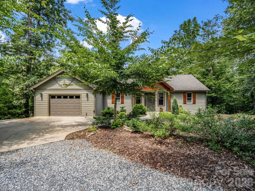 440 Bitterroot Circle 301, Rutherfordton, NC 28138