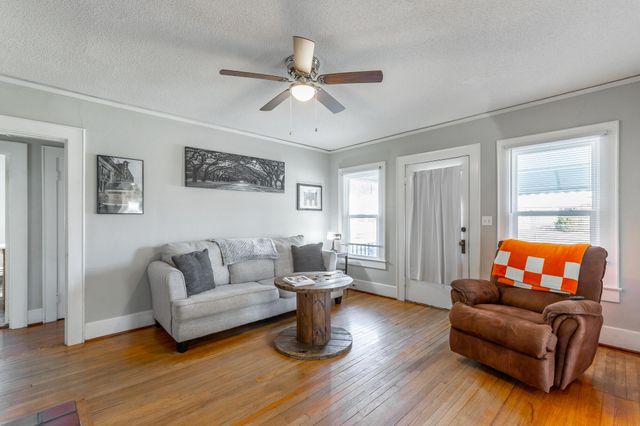 77 Nawaka Avenue, Rossville, GA 30741