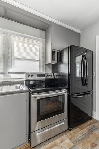 77 Nawaka Avenue, Rossville, GA 30741