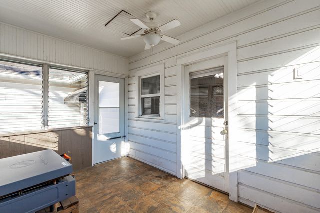 77 Nawaka Avenue, Rossville, GA 30741