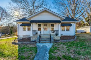 77 Nawaka Avenue, Rossville, GA 30741