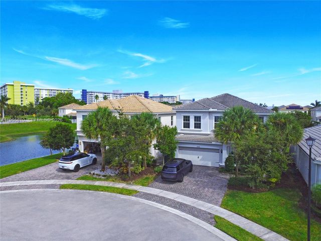 1465 Bursera Ter, Hollywood, FL 33021
