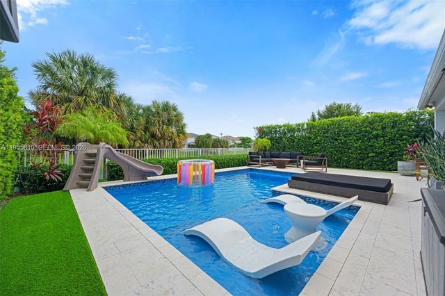 1465 Bursera Ter, Hollywood, FL 33021