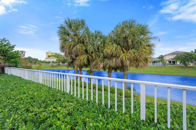 1465 Bursera Ter, Hollywood, FL 33021