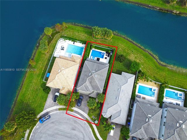 1465 Bursera Ter, Hollywood, FL 33021