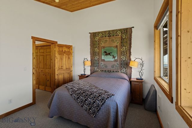 18 Libra Drive, Emigrant, MT 59027