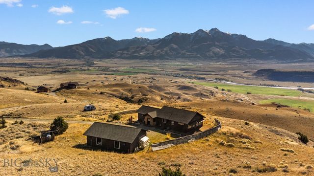 18 Libra Drive, Emigrant, MT 59027