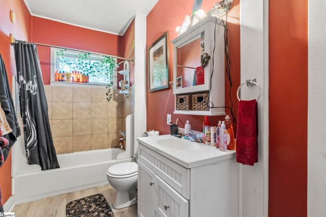 157 Stoney Brook Road, Boiling Springs, SC 29316