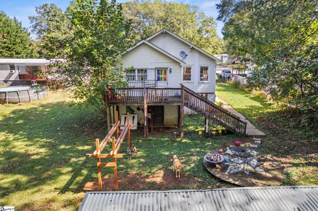 157 Stoney Brook Road, Boiling Springs, SC 29316