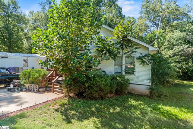 157 Stoney Brook Road, Boiling Springs, SC 29316