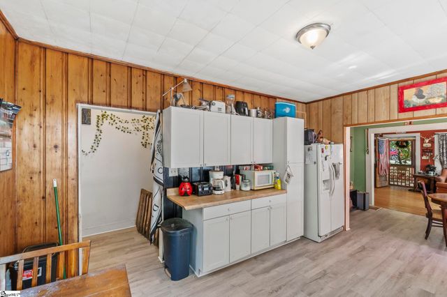 157 Stoney Brook Road, Boiling Springs, SC 29316