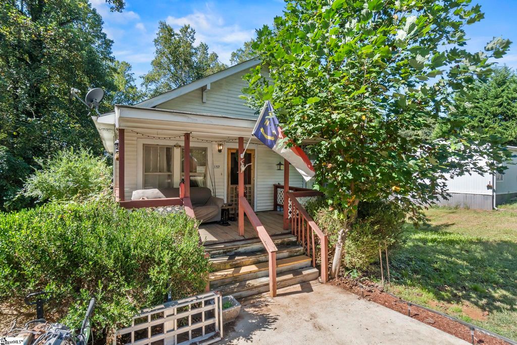 157 Stoney Brook Road, Boiling Springs, SC 29316