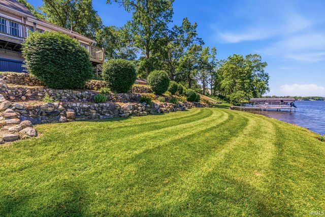 10287 Vistula Road, Osceola, IN 46561