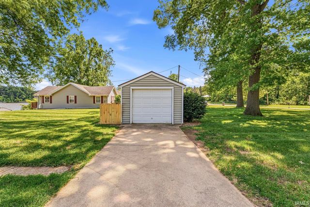 10287 Vistula Road, Osceola, IN 46561