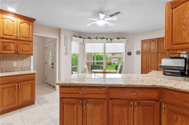 6041 Westbourgh DR, Naples, FL 34112