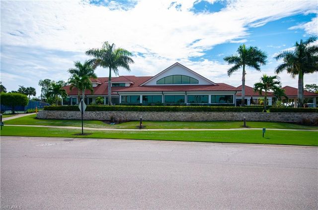 6041 Westbourgh DR, Naples, FL 34112
