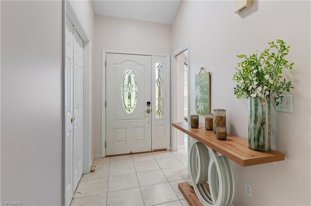 6041 Westbourgh DR, Naples, FL 34112