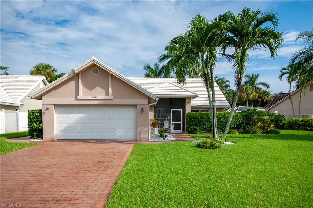 6041 Westbourgh DR, Naples, FL 34112