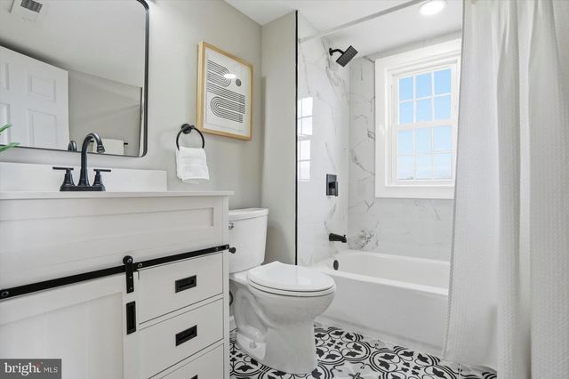 2900 FLORIDA AVE, Baltimore, MD 21227