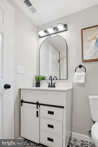 2900 FLORIDA AVE, Baltimore, MD 21227