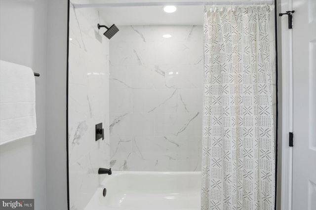 2900 FLORIDA AVE, Baltimore, MD 21227