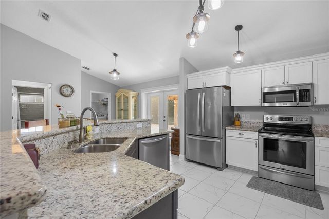 3109 E BRYANT AVENUE, Bell, FL 32619