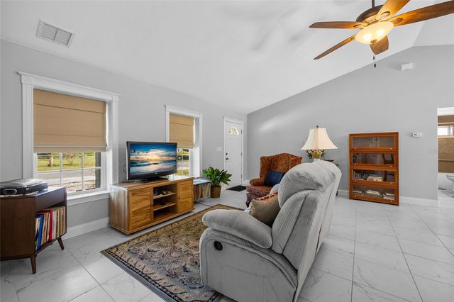 3109 E BRYANT AVENUE, Bell, FL 32619