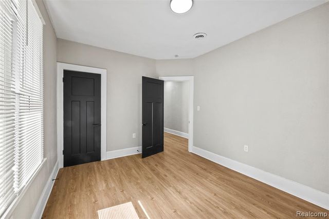 2254 Taylor Unit #2 Street, Detroit, MI 48206