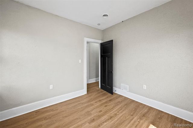 2254 Taylor Unit #2 Street, Detroit, MI 48206