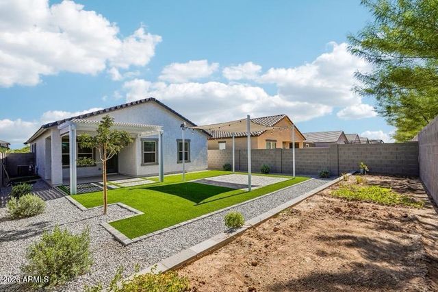 9737 W AGORA Lane, Tolleson, AZ 85353