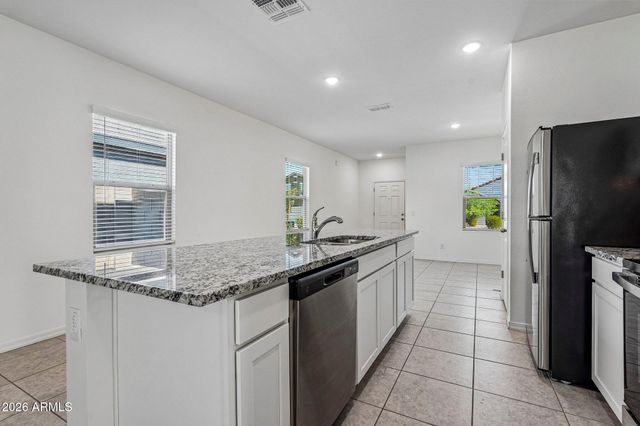 9737 W AGORA Lane, Tolleson, AZ 85353