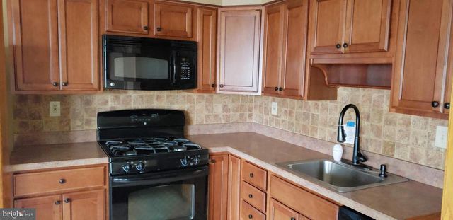 12214 MEDFORD RD, Philadelphia, PA 19154