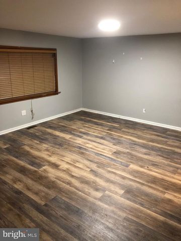 12214 MEDFORD RD, Philadelphia, PA 19154