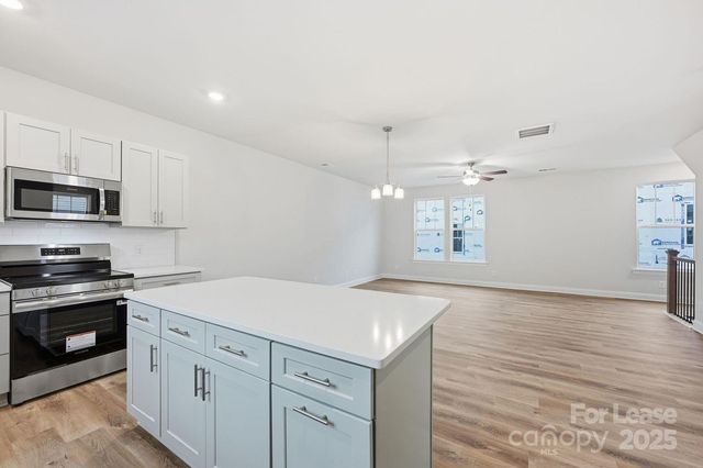 11003 Valkyrie Lane, Charlotte, NC 28214