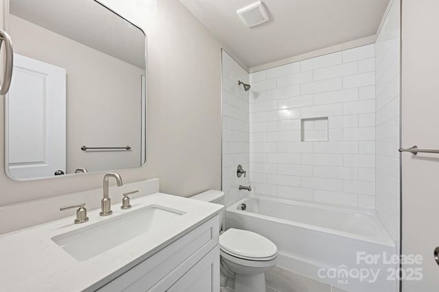 11003 Valkyrie Lane, Charlotte, NC 28214