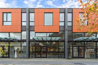 5975 Broad Street COFFEE SHOP FOR SALE, East Liberty, PA 15206