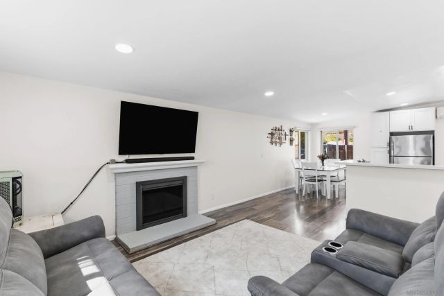 8619 Hacienda, Santee, CA 92071