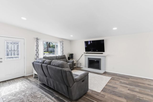 8619 Hacienda, Santee, CA 92071