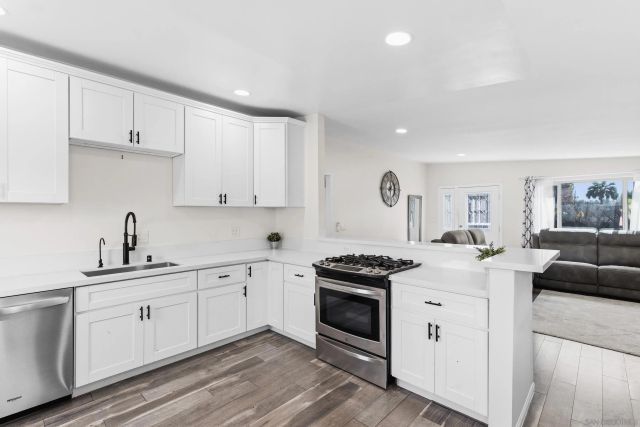 8619 Hacienda, Santee, CA 92071