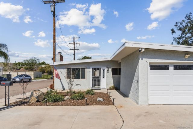 8619 Hacienda, Santee, CA 92071