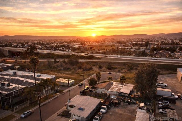 8619 Hacienda, Santee, CA 92071