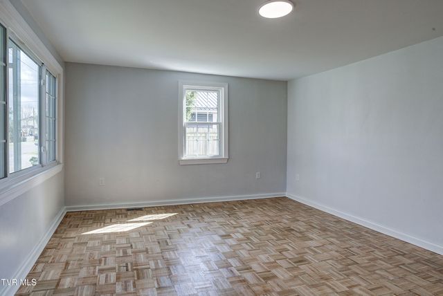 701 North Roan Street, Elizabethton, TN 37643