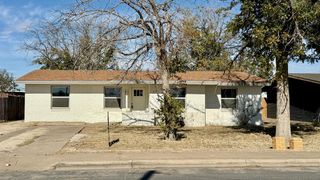 1607 E Golf Course Rd, Midland, TX 79701